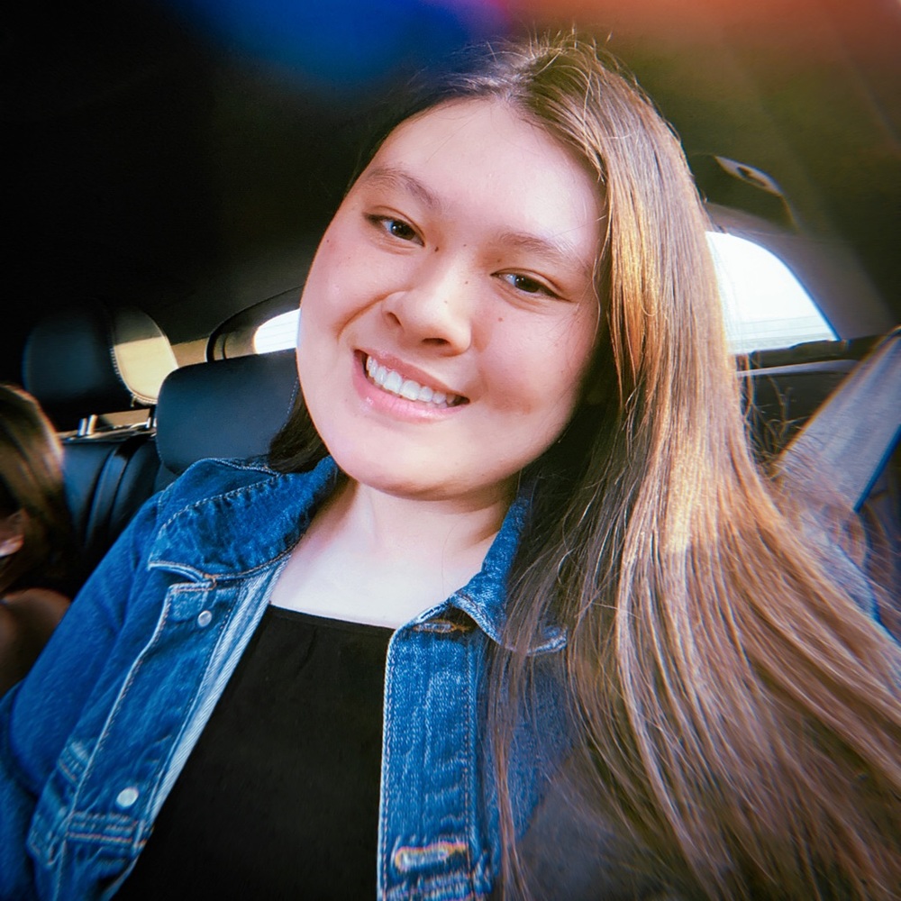 Meet your Posher, Chloe